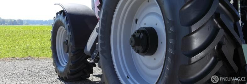 Pneumatiky pro traktor snesou hodně, je potřeba se o ně ale starat. Foto: www.mitas.eu
