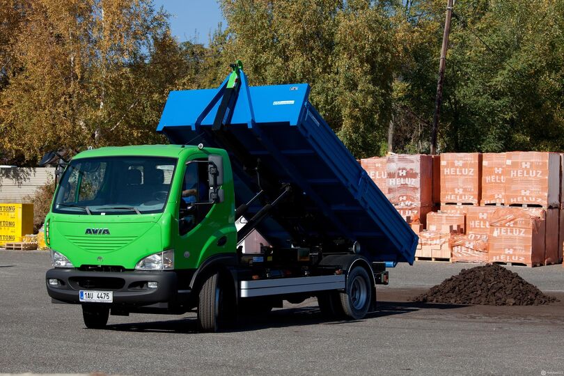 Letňanská Avia láme rekordy, loni se dostala nad 1000 prodaných aut za rok. Foto: www.avia.cz